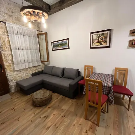 Bed & Wine Djonovic Apartment Virpazar Exterior photo