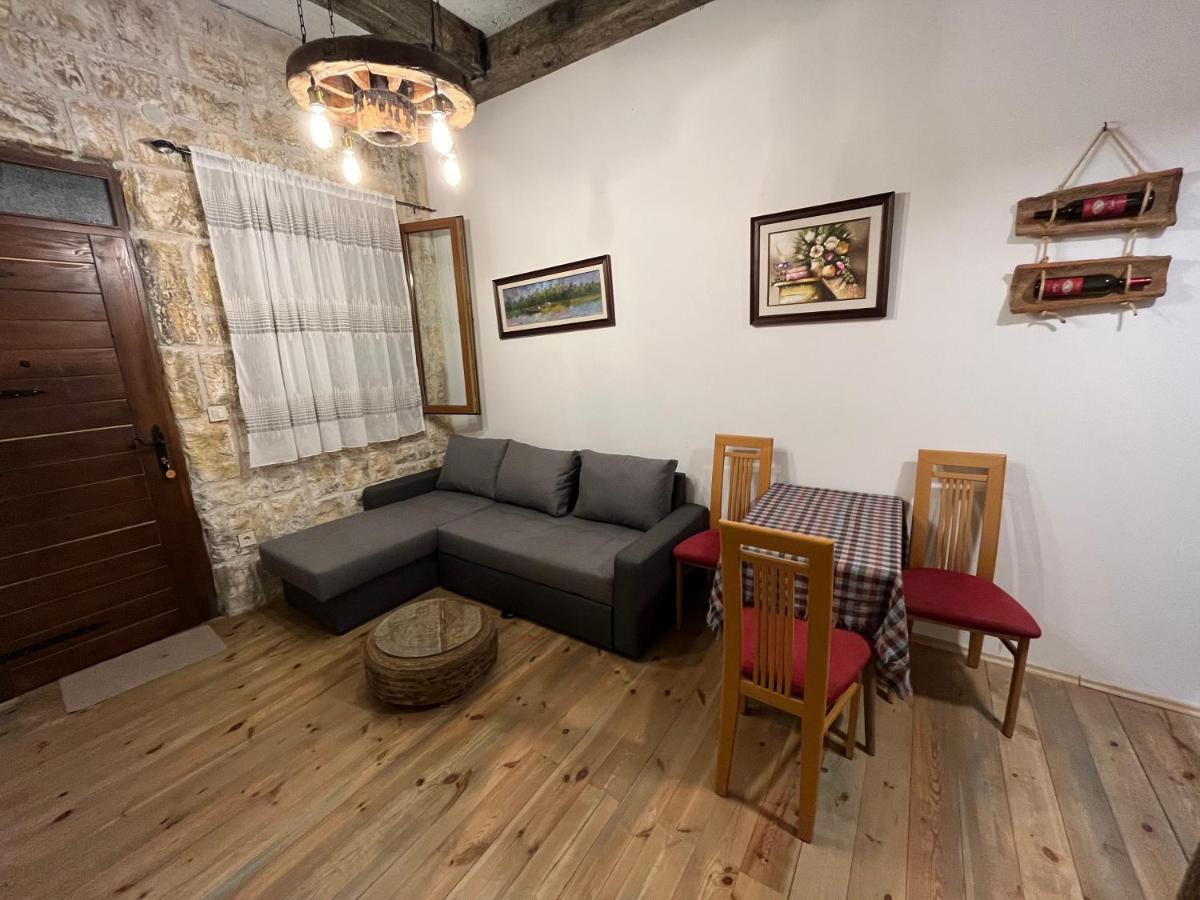 Bed & Wine Djonovic Apartment Virpazar